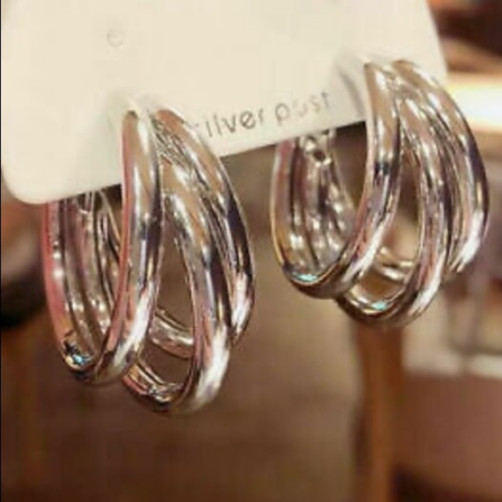 NEW 925 Silver Plated Earrings